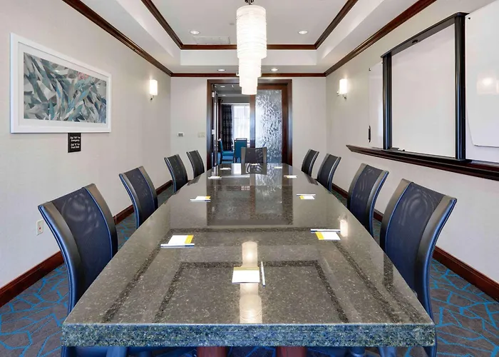 Hampton Inn & Suites Dallas-Arlington-South
